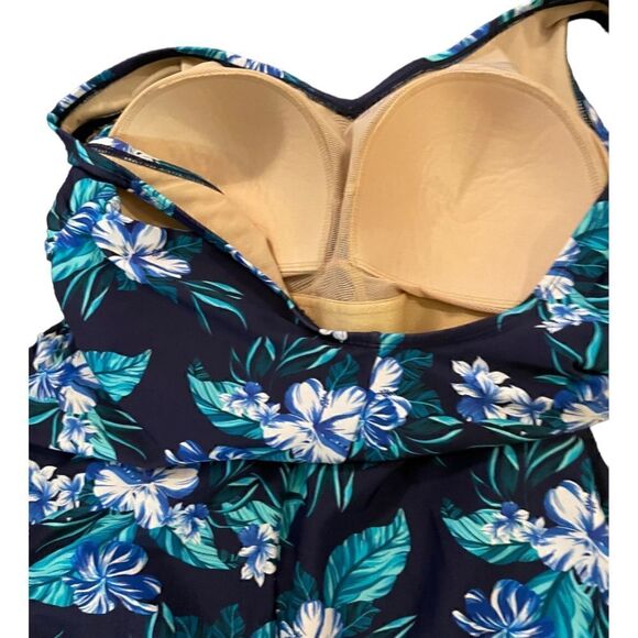 Women's Skirted Swimsuit - Floral & Modest - Size 14-16 - Picture 3 of 4